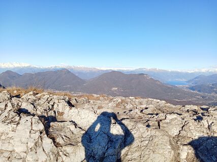 Fotografija s spletne strani davide bigioggero na poti