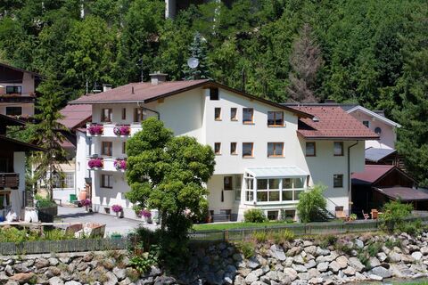 Hotel Garni Dias