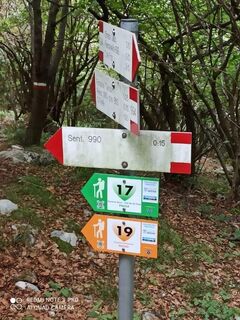 Hoher Abzweig Weg CAI 994 Piancavallo