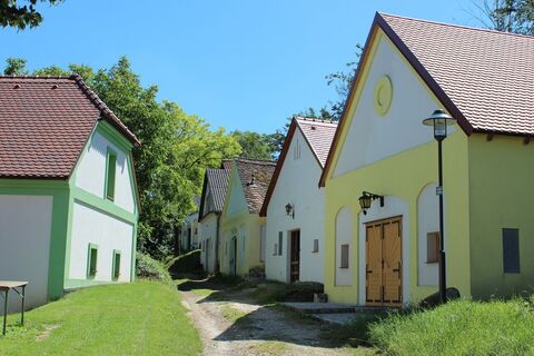Eine ganz besondere Attraktion auf der Strecke: Kellerviertel "Loamgrui"