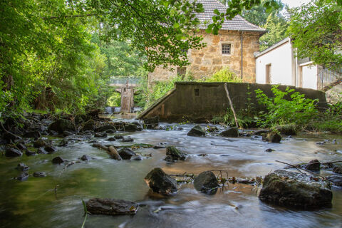 Midlicher Mühle vom Bach