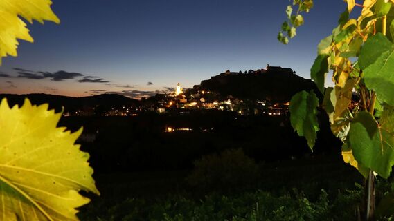 Blick auf die Riegersburg am Abend