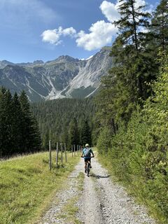 Photo de Ruth Durach le long du parcours