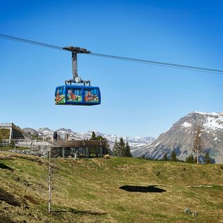 Arosa Bärenland und Mittelstation LAW