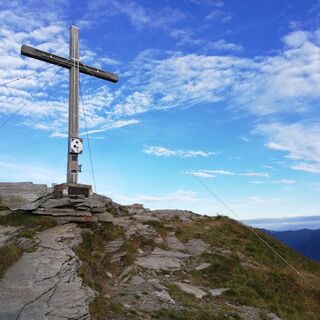 Gipfelkreuz Kareck