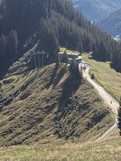 Fotografija s spletne strani Stephan Laube na poti