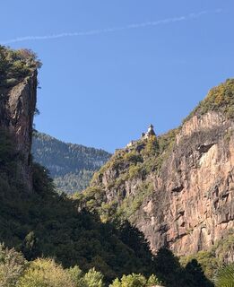Fotografija s spletne strani ImmoF na poti