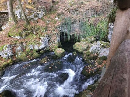 Fotografija s spletne strani ElkeA na poti
