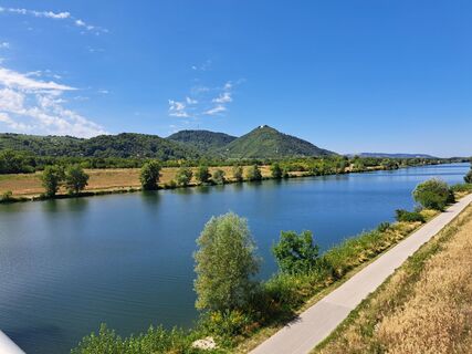 Foto da Diljaver Jusufi lungo il tour