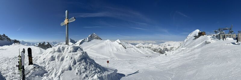 Photo de Konstantin Schade le long du parcours