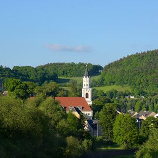 Blick auf Elsterberg mit der Laurentiuskirche