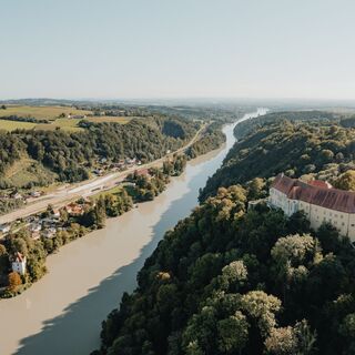 Drohnenaufnahme Wernstein am Inn