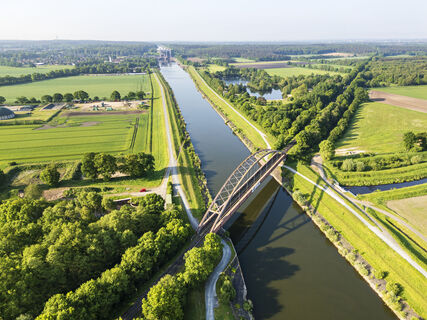 Echem - Fischhausen. Eisenbahnbrücke über Elbe-Seiten-Kanal