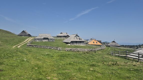 Foto von DOMKO PTUJ entlang der Tour