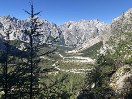 Photo de Hannah Anyan le long du parcours