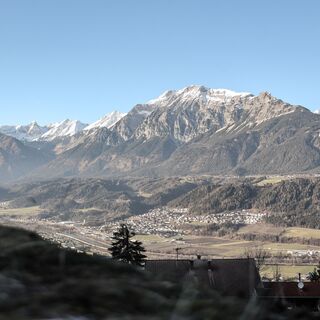 Blick zum Hundskopf und Gnadenwalder Plateau