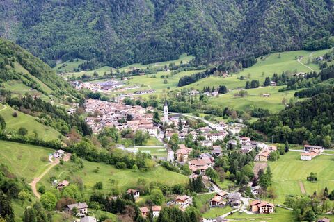 Tiarno di Sotto und das umliegende Land