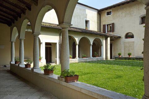 Polcenigo - Pfarrkloster