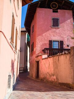 Via Sant'Antonio hochgehen