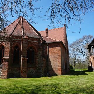 Kirche in Dähre in der Hintenansicht