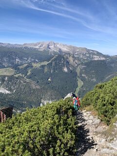 Fotografija s spletne strani Elisabeth Wiesmayr na poti