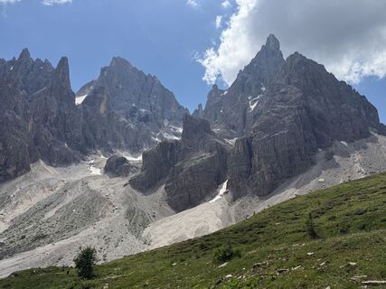 Fotografija s spletne strani Alessandro Naldini na poti
