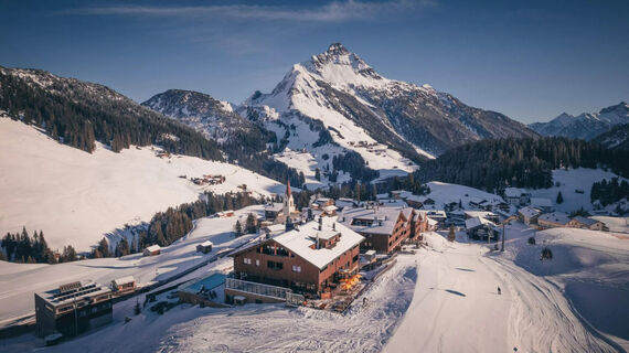 AlpenParks Hotel &amp; Apartment Arlberg