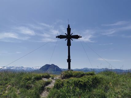 Fotografija s spletne strani Chnorli-Furz na poti