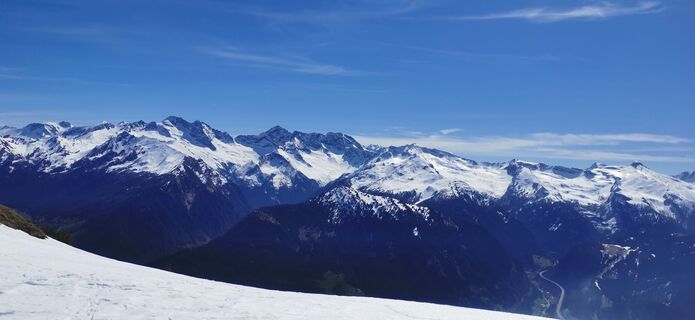Fotografie z Claudia Hinteregger na trase