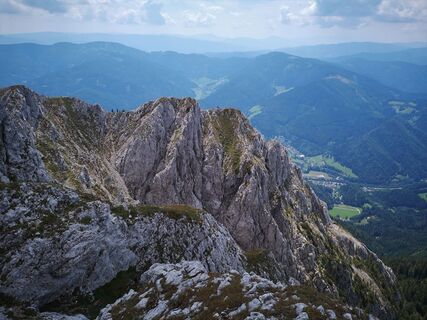 Blick auf den Rauhensteingrat