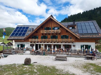 Fotografija s spletne strani Frank77 na poti