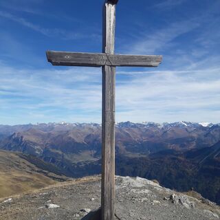 Gipfelkreuz des Piz Arina