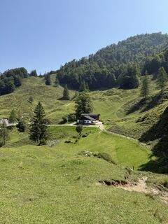 Fotografija s spletne strani Oliver Baukholt na poti