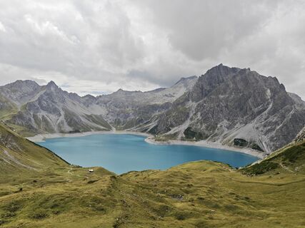 Fotografija s spletne strani Xenia Lange na poti