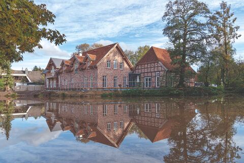 Bassum_Erdmanns Spuren_Zum Mühlenteich_Neubruchhausen_S.B..jpg