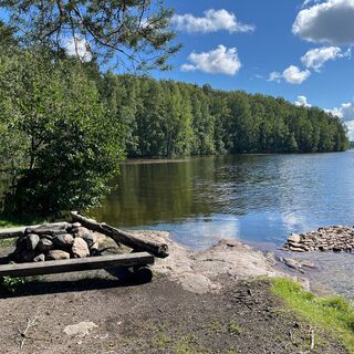 Lagerfeuerplatz an der Südspitze von Koskensaari, Heinola