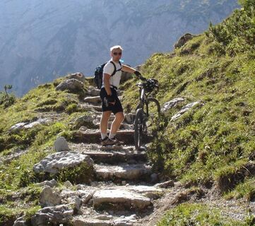 Schiebepassage zwischen Carl von Stahlhaus und Oberjoch