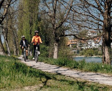 velofahren-aargauer-hochrhein-paar