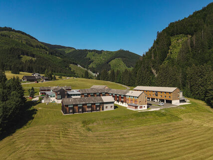 JUFA Hotel Eisenerz – Almerlebnis