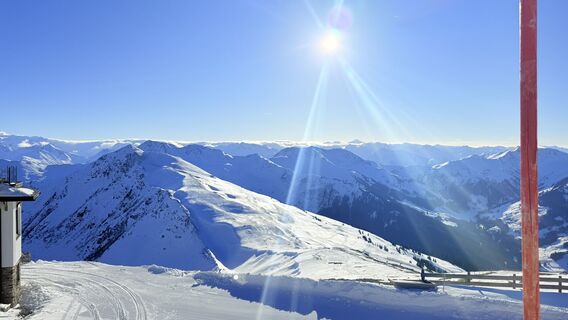 Zdjęcie z Lukas Ebetsberger wzdłuż trasy