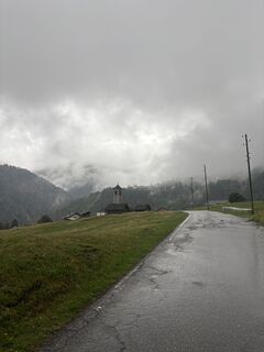Fotografija s spletne strani mo na poti