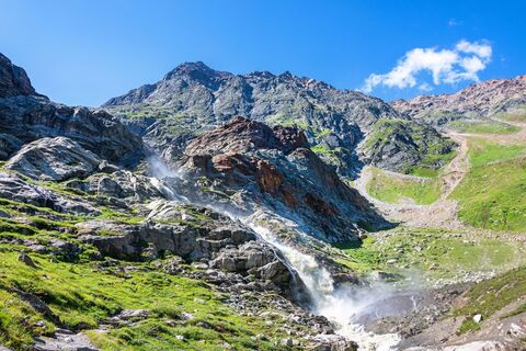 Wasserfall am Weg zur Braunschweigerhütte