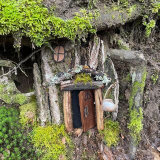 Wichtel und Feen-Häuschen