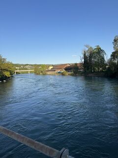 Foto von Dimitrinka suranyi entlang der Tour
