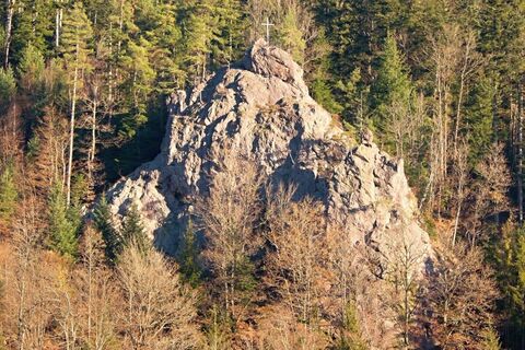 Blick zum Kreuzfelsen