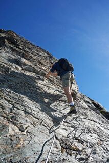 Aufstieg zur Via Ferrata Edelweiss