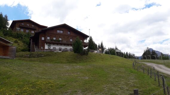 15.8 km Kuenzeralm