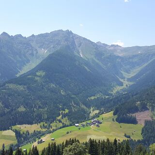 tolle Fernsicht in die Karnischen Alpen
