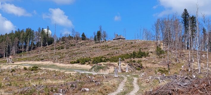 Fotografija s spletne strani Atmin Graf na poti