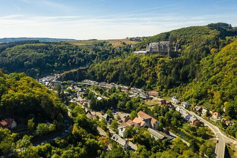 Nat'Our Route 5, Vianden und Schloss